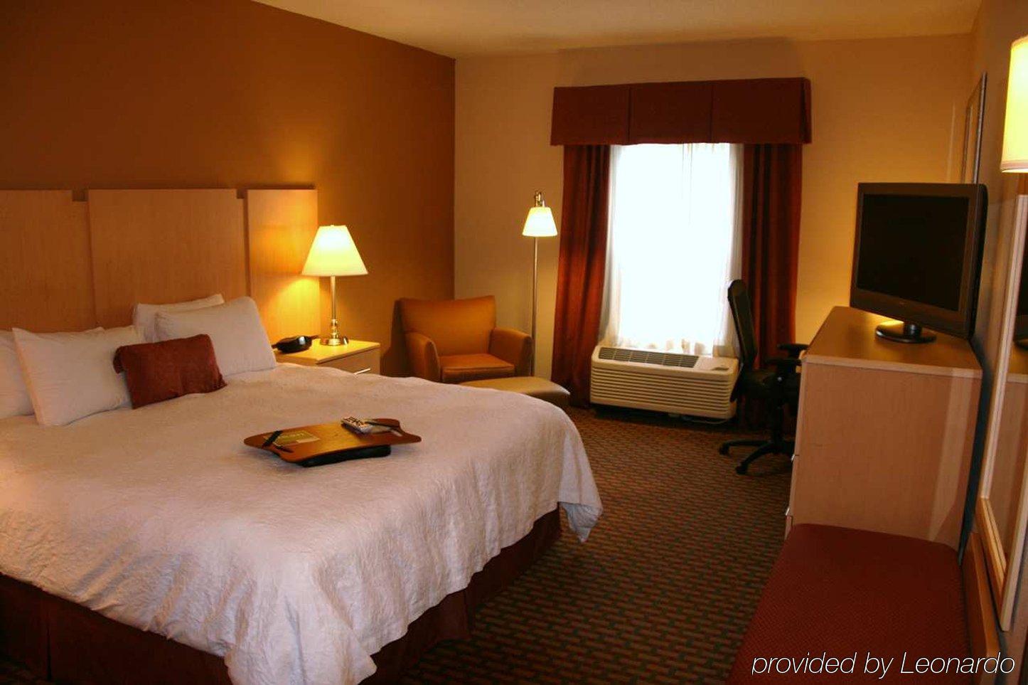 Hampton Inn & Suites Chapel Hill/Durham Habitación foto