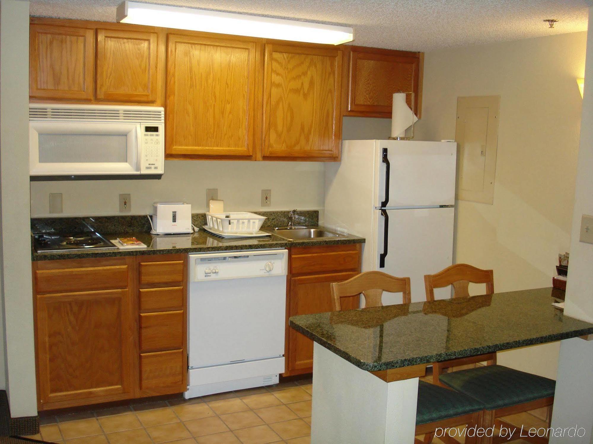 Hampton Inn & Suites Chapel Hill/Durham Habitación foto